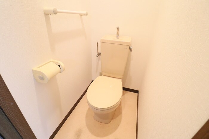 物件内観写真11　(トイレ)