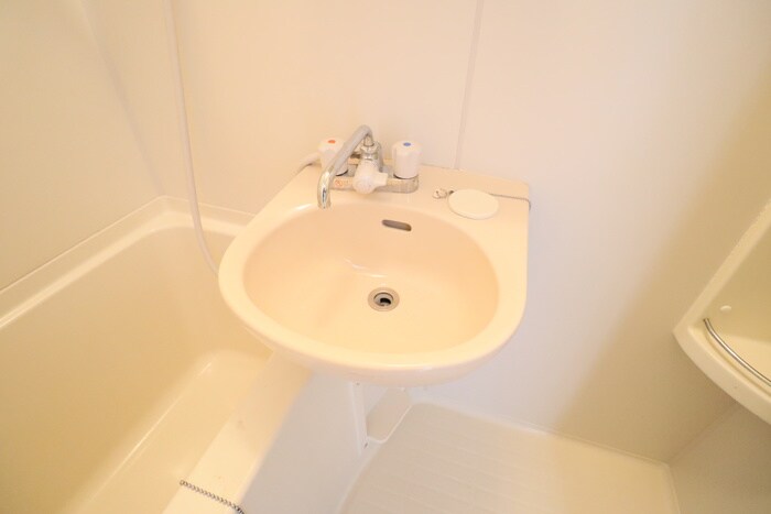 物件内観写真12　(洗面)