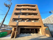 メゾンセザンヌの外観写真