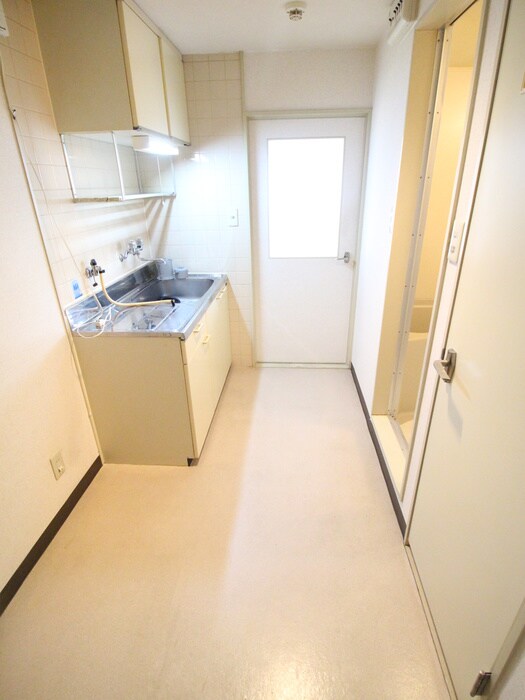 メゾンセザンヌの廊下