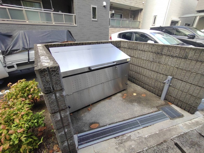 物件外観写真6　(建物設備)