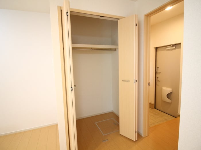 物件内観写真14　(収納)