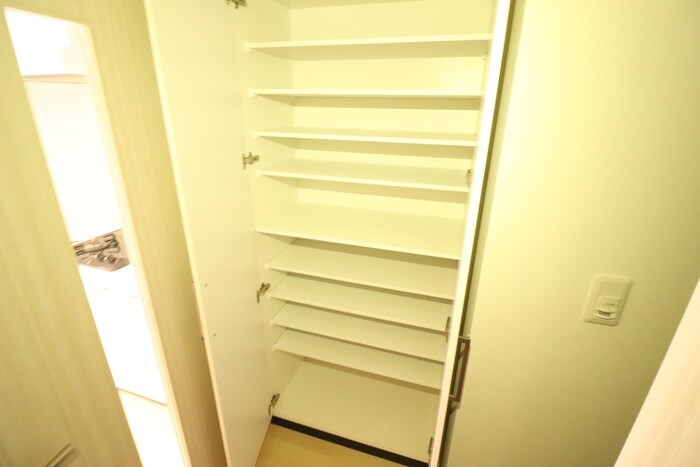 物件内観写真14　(靴箱)