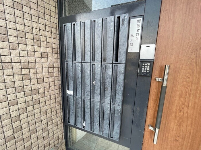 物件外観写真6　(建物設備)