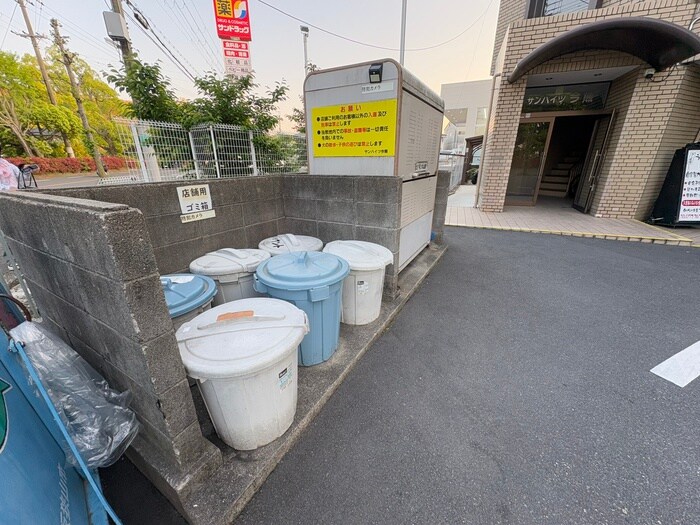 物件外観写真6　(建物設備)