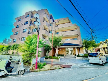 ﾗｲｵﾝｽﾞﾏﾝｼｮﾝ楠葉野田（３０６）外観写真