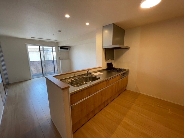 物件内観写真11　(居室)