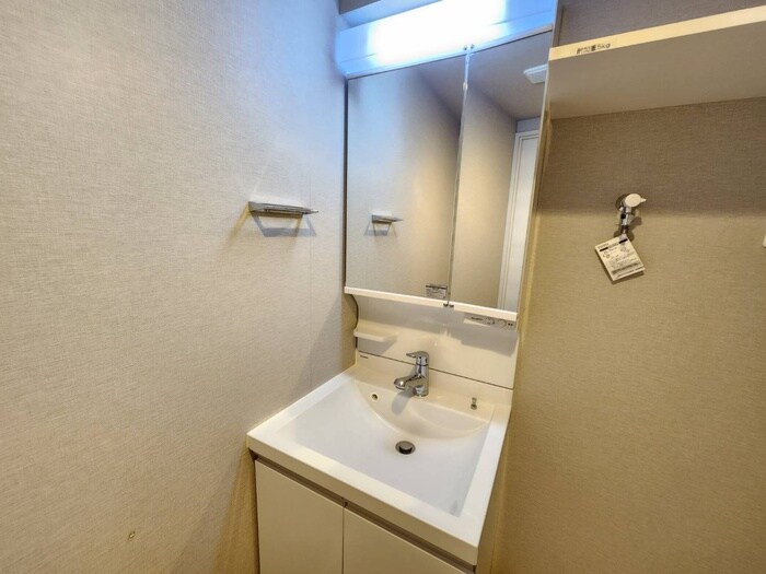 物件内観写真10　(洗面)