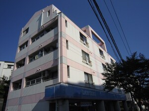 レジデンスアゼリア(3Ｆ)外観写真