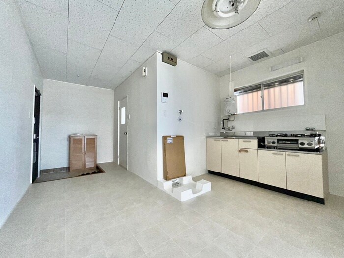 物件内観写真11　(居室)