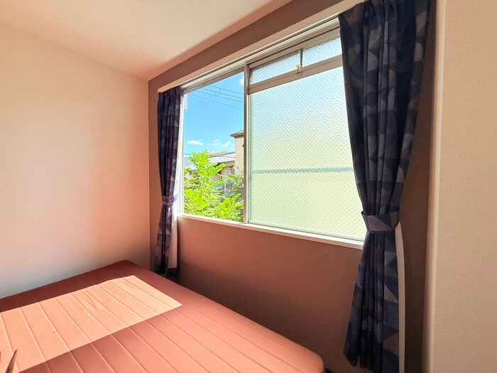 物件内観写真9　(室内からの展望)