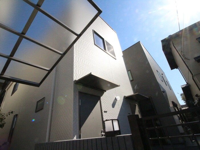 物件外観写真1　(外観写真)