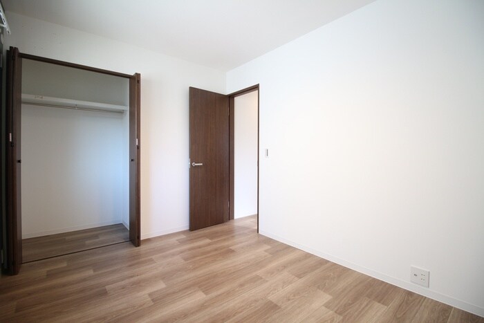 物件内観写真19　(居室)