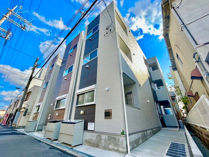 物件外観写真1　(外観写真)