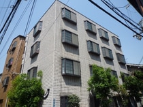 栄ロイヤルマンションの外観写真