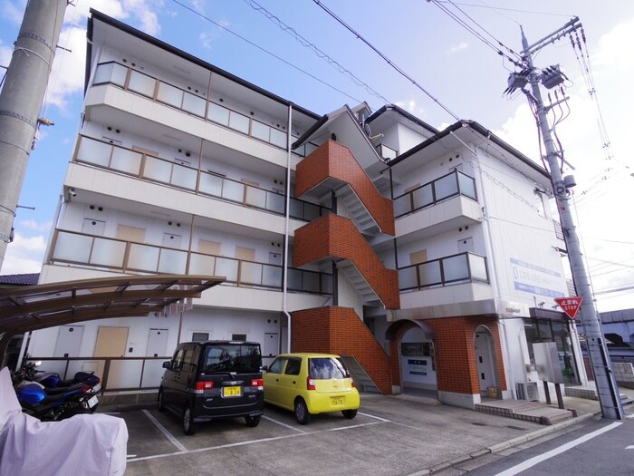 物件外観写真2　(外観写真)