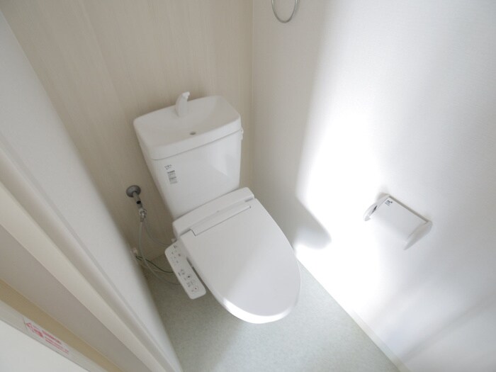 物件内観写真15　(トイレ)