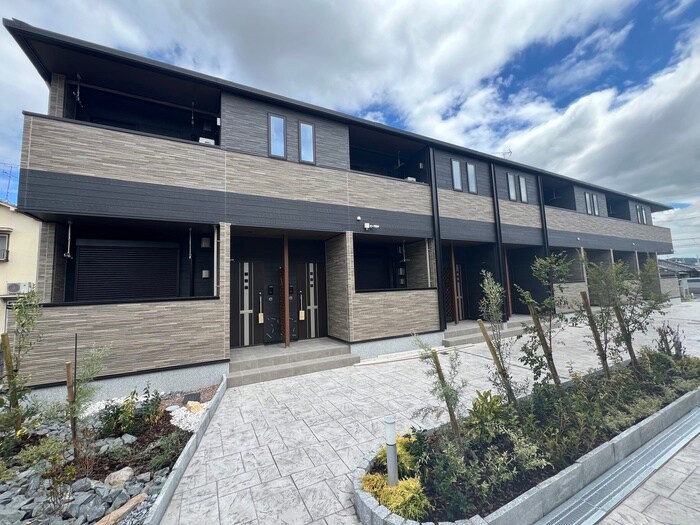 物件外観写真2　(外観写真)