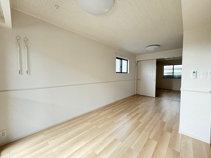 物件内観写真17　(居室)
