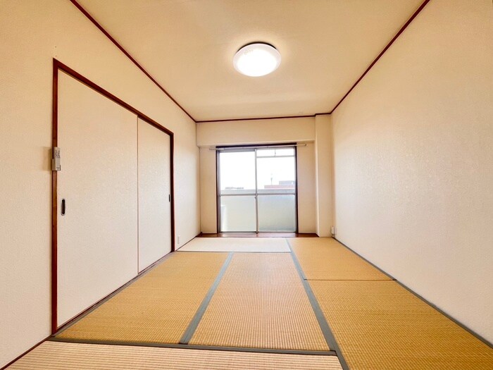 物件内観写真14　(居室)