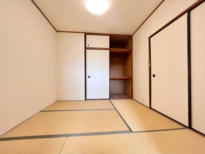 物件内観写真15　(居室)