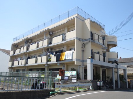 ファミール宮本外観写真