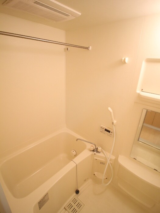 物件内観写真10　(バス／シャワールーム等)