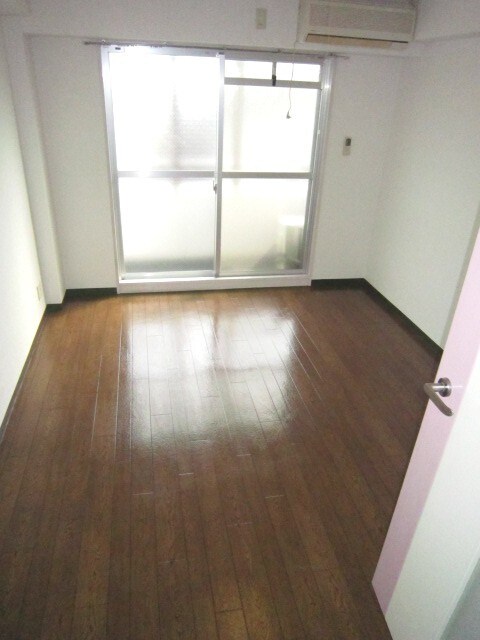 物件内観写真11　(居室)