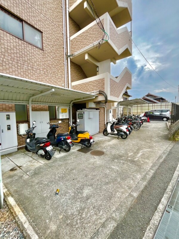 駐輪場