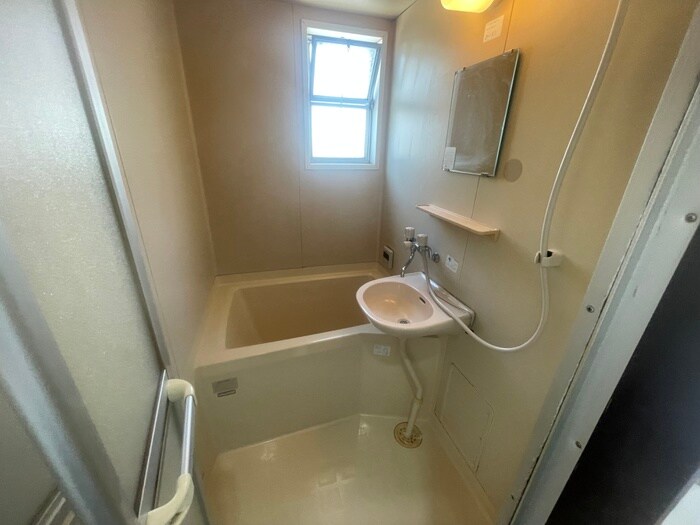 物件内観写真11　(バス／シャワールーム等)