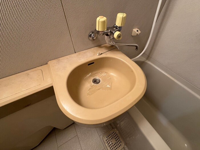 物件内観写真8　(洗面)