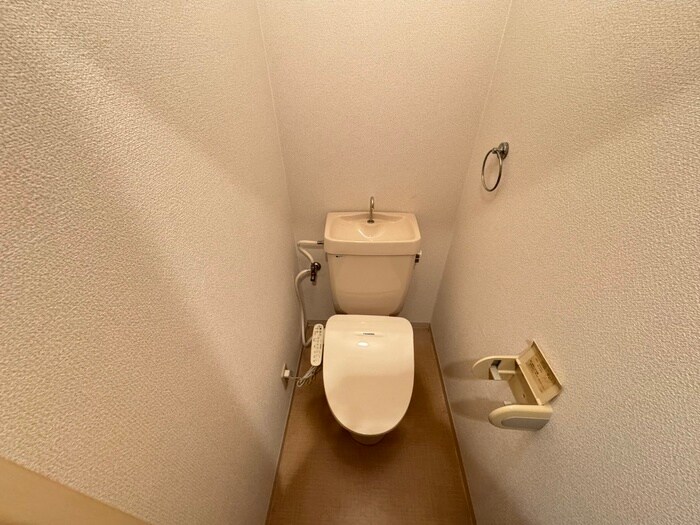 物件内観写真10　(トイレ)