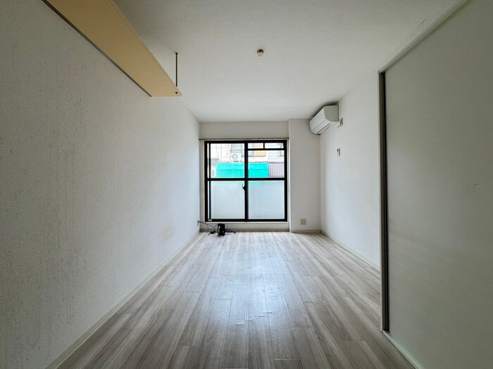 物件内観写真12　(居室)