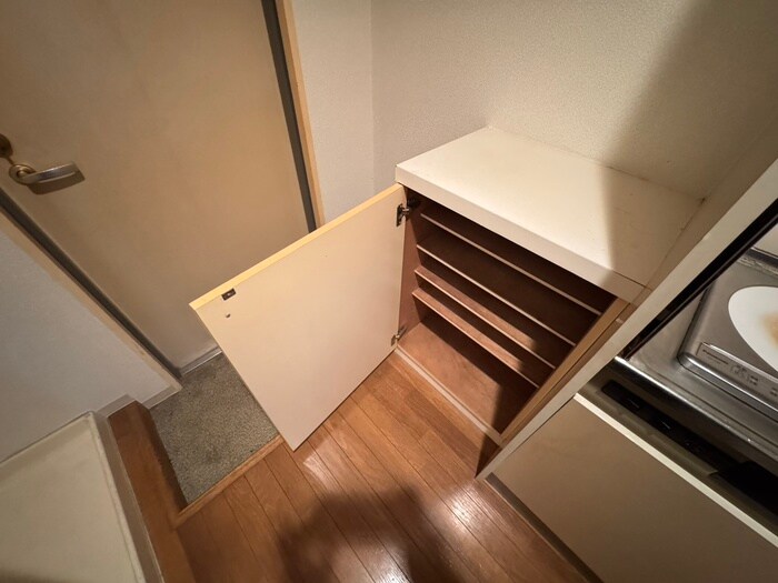 物件内観写真16　(靴箱)