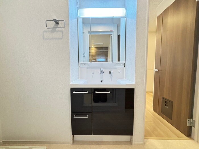 物件内観写真10　(洗面)