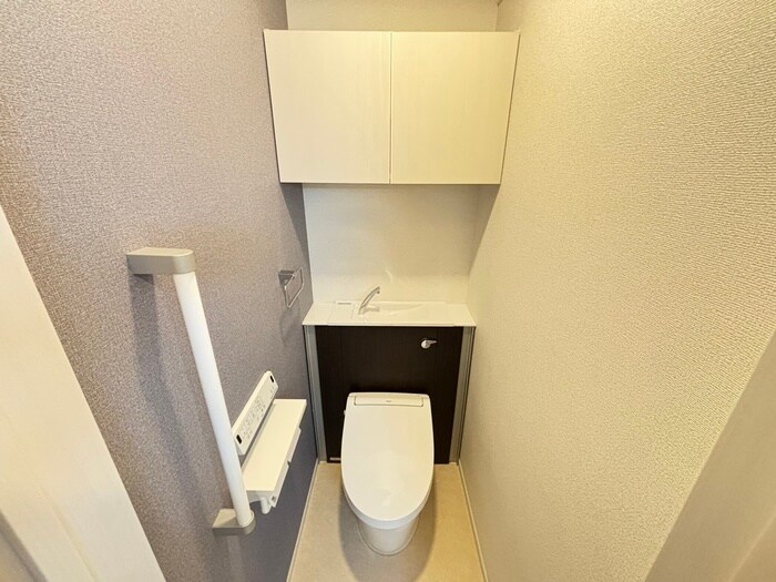 物件内観写真12　(トイレ)