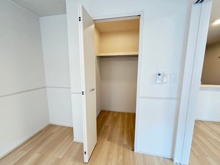 物件内観写真14　(収納)