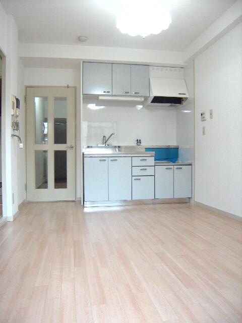 物件内観写真8　(キッチン)