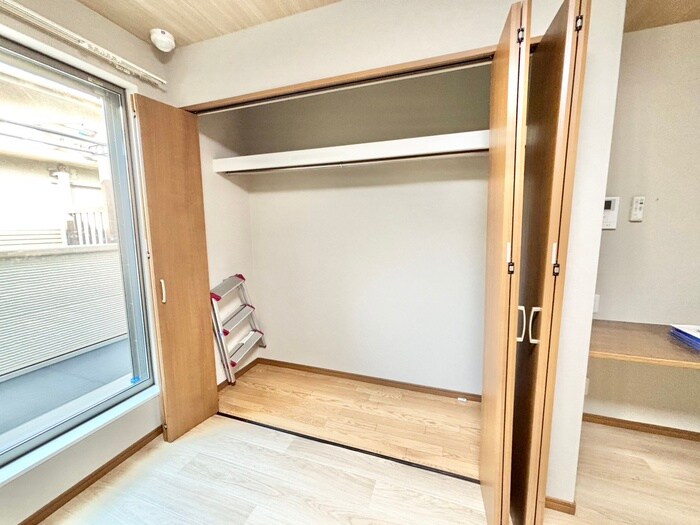 物件内観写真12　(収納)