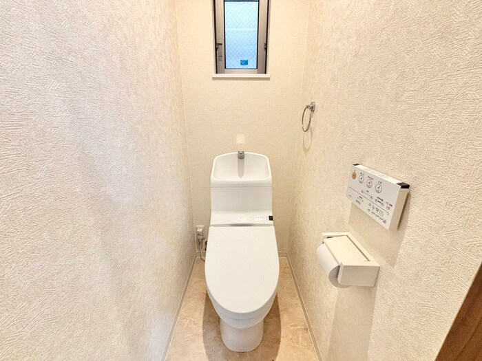 物件内観写真18　(トイレ)