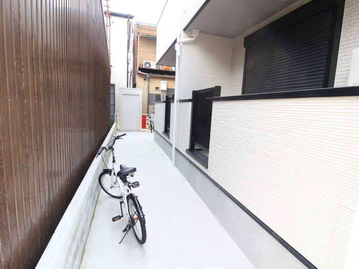 物件外観写真2　(外観写真)