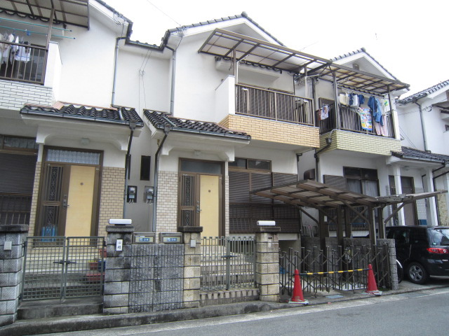 西畦野２丁目貸家