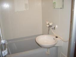 物件内観写真9　(バス／シャワールーム等)