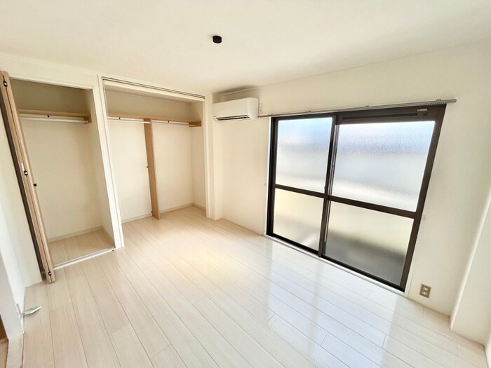 物件内観写真9　(居室)