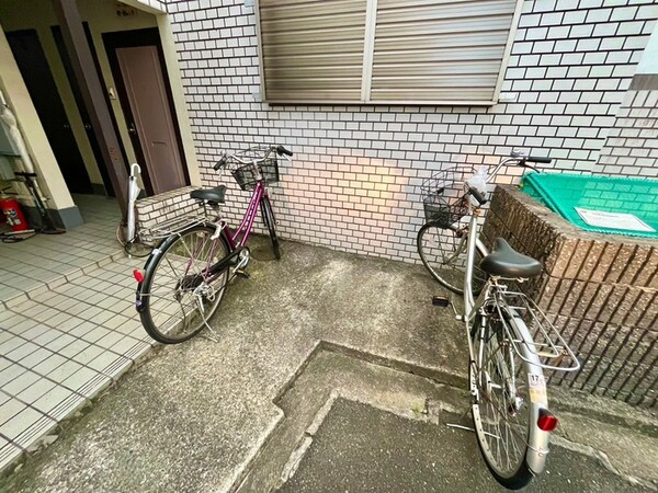 駐輪場