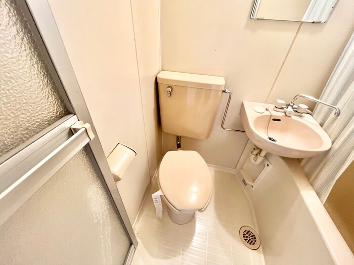 物件内観写真14　(トイレ)