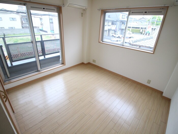 物件内観写真6　(居室)