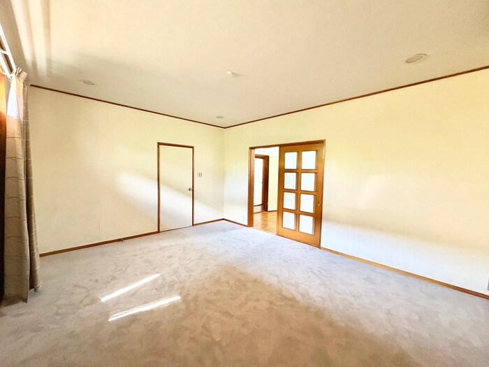 物件内観写真10　(居室)