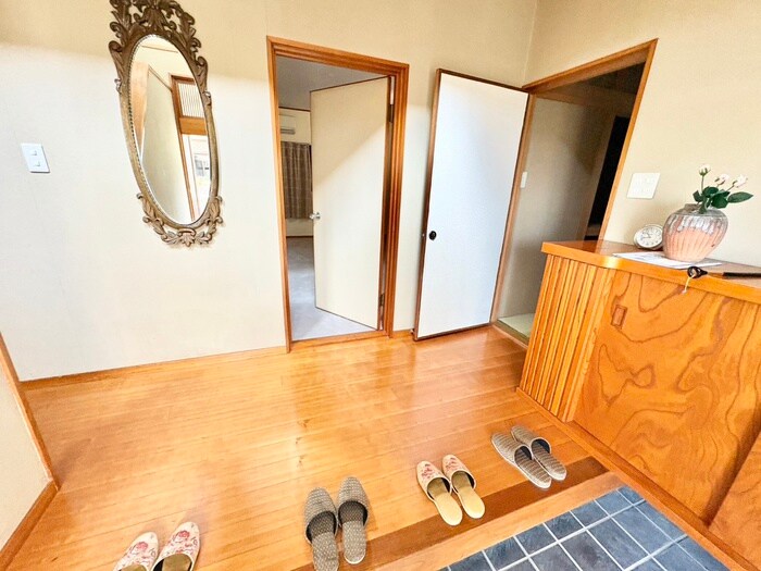 物件内観写真17　(廊下)