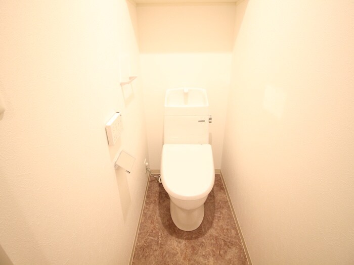 物件内観写真10　(トイレ)